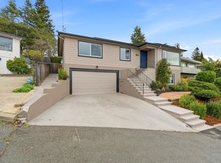 4198 Huntington St, Oakland, CA 94619