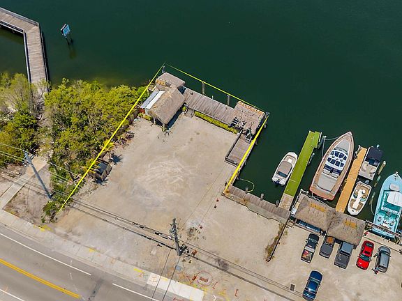 3rd image of 5398 N Ocean Drive
