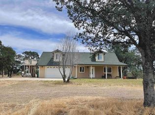 21074 Arena Dr, Cottonwood, CA 96022