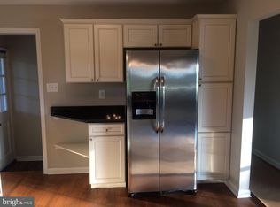 3700 Doctor Samuel Mudd Rd, Waldorf, MD 20601