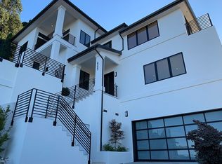 6353 Fairlane Dr, Oakland, CA 94611