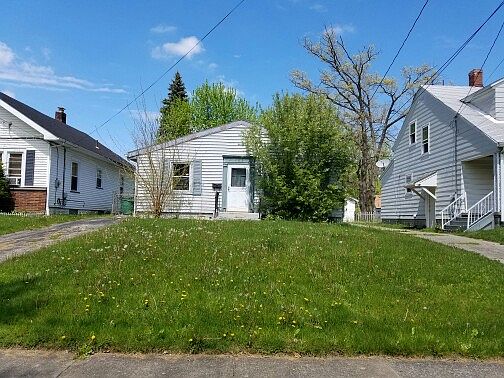 1st image of 166 Clifton Dr