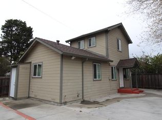 1522 Bay St, Alameda, CA 94501