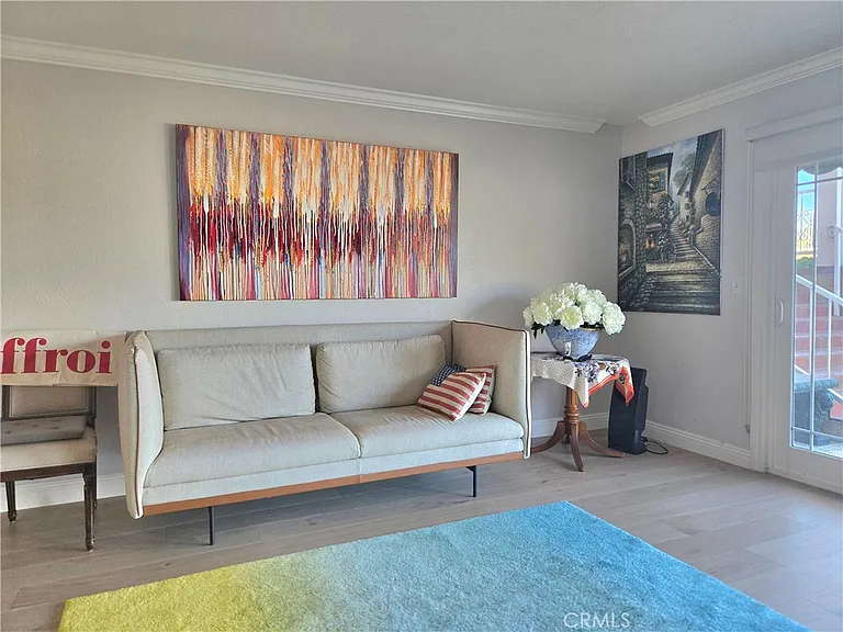 2200 Camino Rey — Photo 5