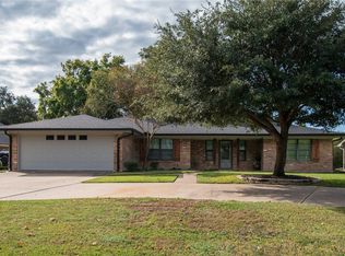 5217 Links Dr, Waco, TX 76708