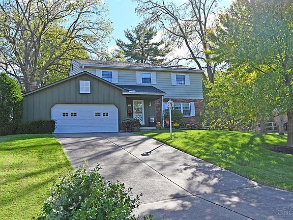 2nd image of 768 Pickwick Dr