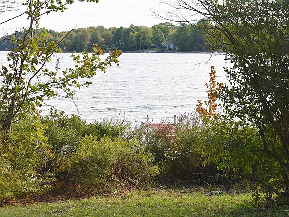 3rd image of 1134 Swan Lake Ave