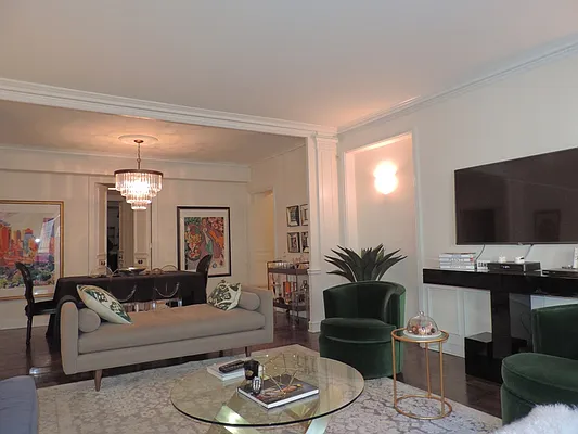 Rented by essential NEW YORK Real Estate | media 40