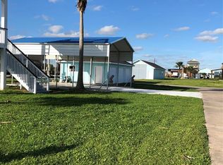 906 Sage Rd, Crystal Beach, TX 77650