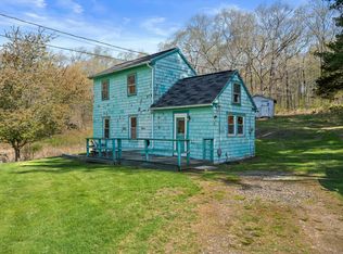 51 Wendell Comrie Rd, Ledyard, CT 06339