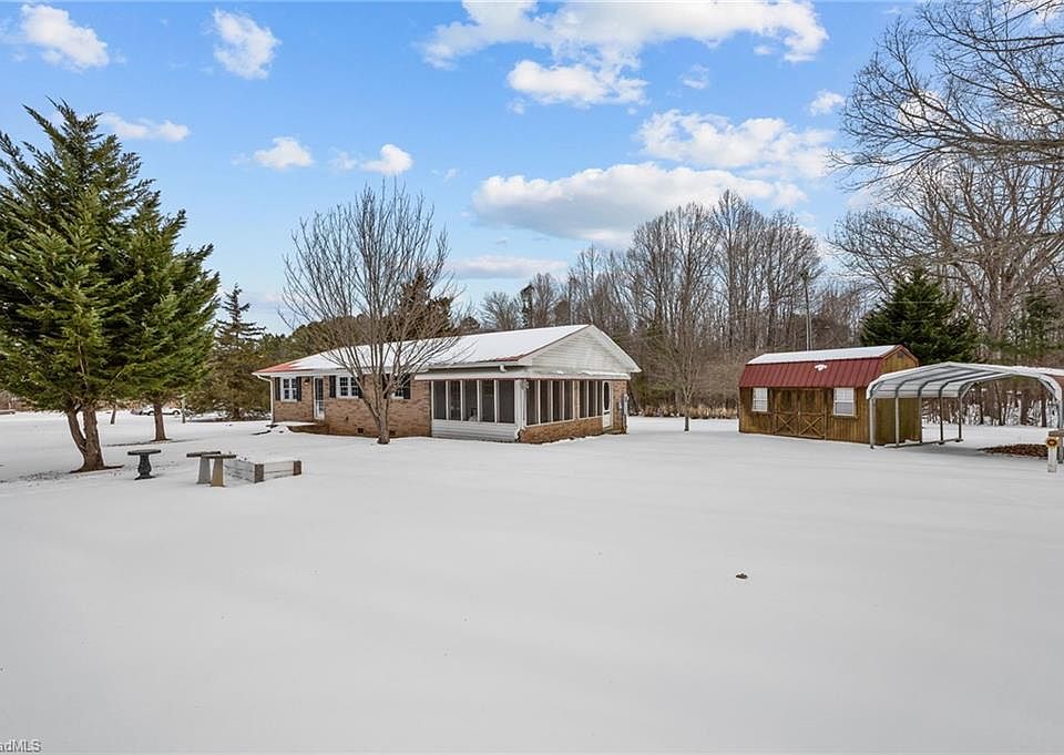 1st image of 6416 Patterson Rd