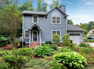 4800 Hedgerow Dr, Raleigh, NC 27616