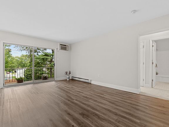 2nd image of 501 Prospect Blvd #B-39