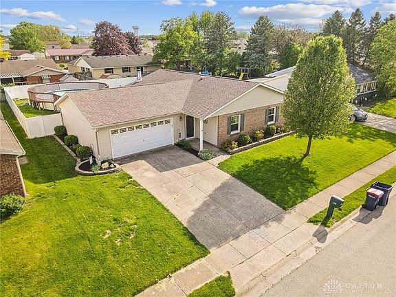 5th image of 1819 Carol Dr