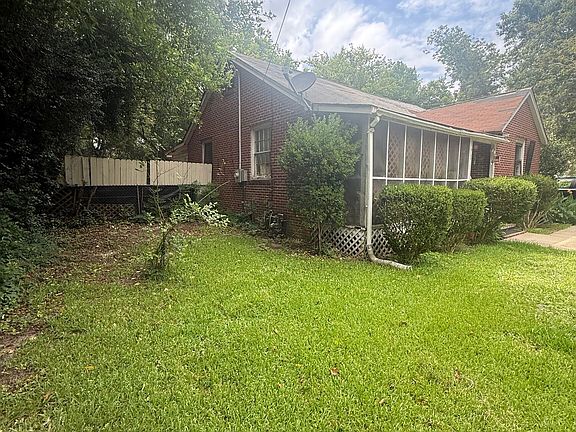 3rd image of 4021 San Juan Ave