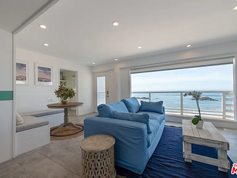 24942 Malibu Rd — Photo 25