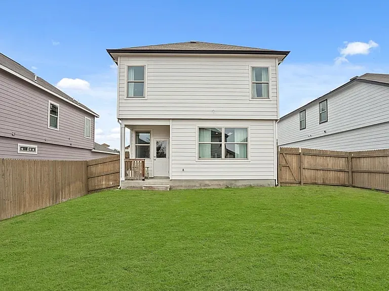 9306 Graze Land Dr — Photo 8