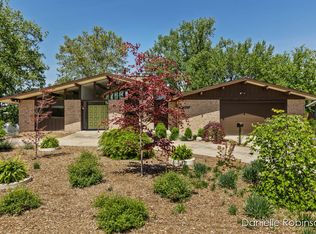 2745 Porter St SW, Wyoming, MI 49519