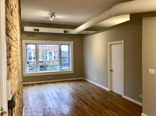 3136 W Montrose Ave #2, Chicago, IL 60618