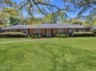 1237 Main St, Ocean Springs, MS 39564