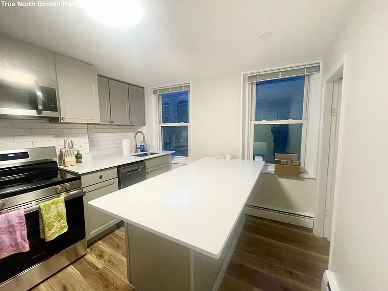 203 Salem St #4 — Photo 10