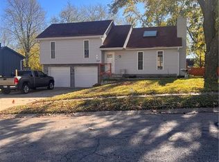 1517 W Cedar St, Olathe, KS 66061