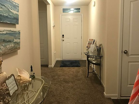 3rd image of 32 Del Mar Cir