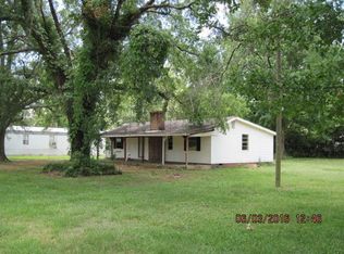 70 Pennington Dr, Columbus, MS 39705