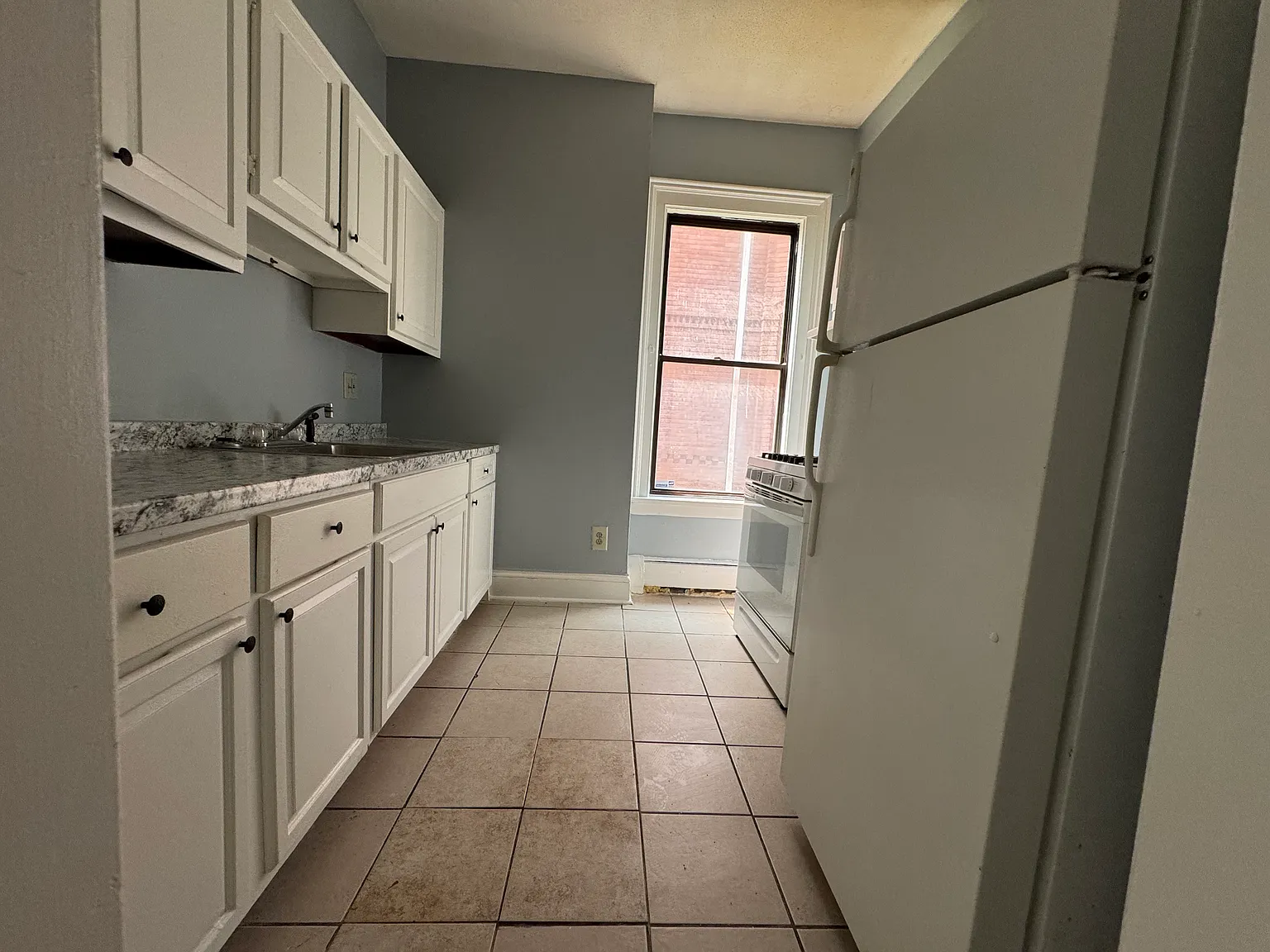 2 bed, 800 sqft, $1,375 — Photo 4