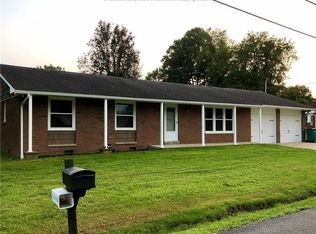 315 E Maplewood Est, Scott Depot, WV 25560