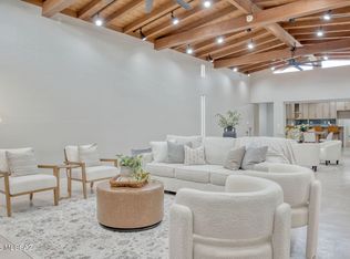 3910 E Calle De Jardin, Tucson, AZ 85711