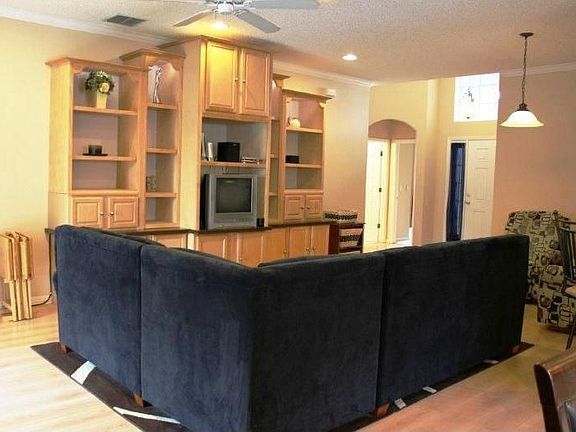 3rd image of 8537 Baywood Vista Dr