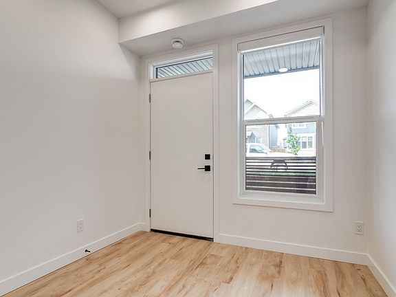 5th image of 16231 19th Ave SW #43