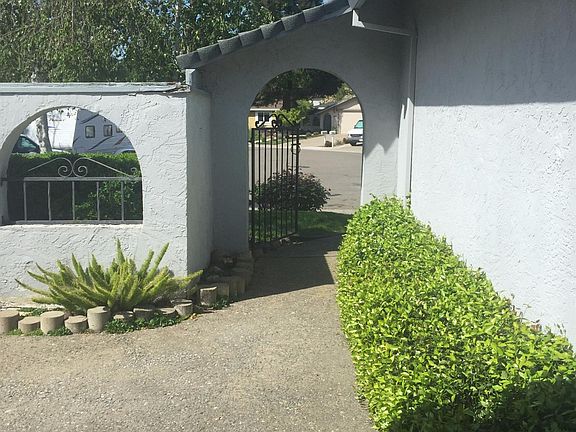 3rd image of 8170 Nettle Ct