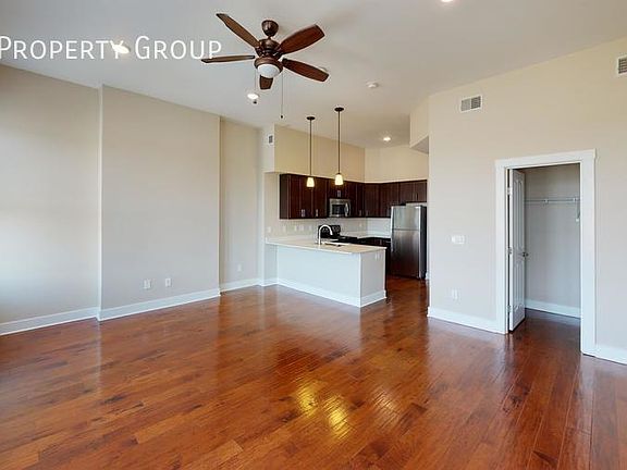 4th image of 965 E McMillan St APT 302