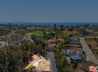 722 Patterson Pl, Pacific Palisades, CA 90272