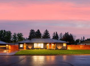 742 NW Canyon Dr, Redmond, OR 97756