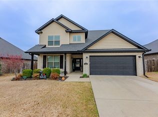 4008 SW Hollyhock St, Bentonville, AR 72713