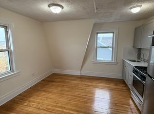 249 Beach 119th St #5A, Rockaway Park, NY 11694