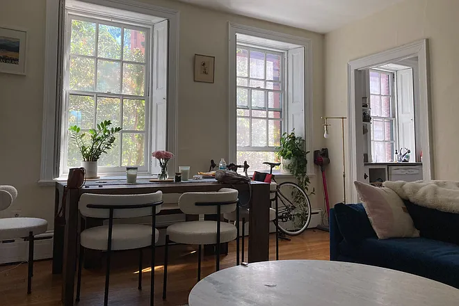 35 Mount Vernon St #2 — Photo 12