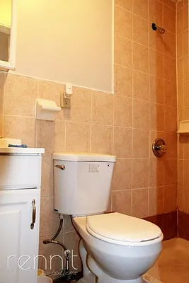 Rented by Rennit Inc. | media 35