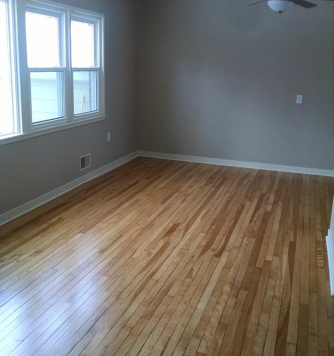 Newly refinished floors!
