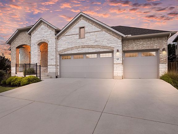 2nd image of 626 Painted Creek Way
