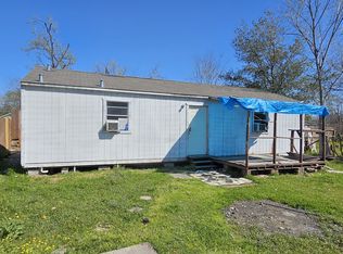 8001 Way St, Houston, TX 77028