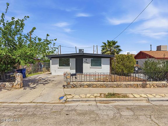 2nd image of 8909 Otyokwa Way