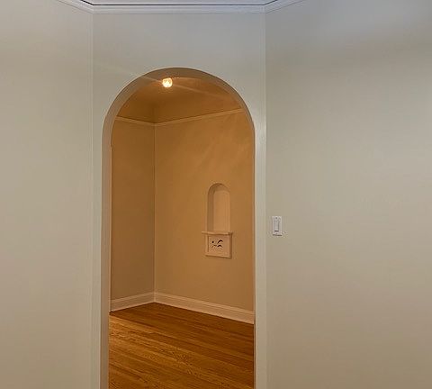 3rd image of 1490 Jefferson St #101