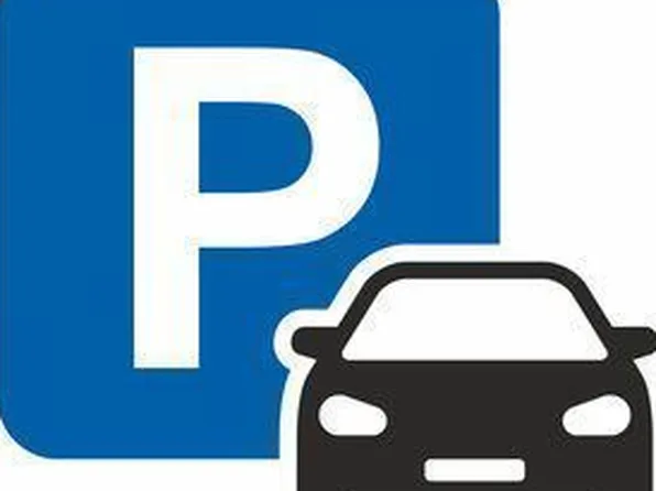 500 Sherbourne St #B70, Toronto, ON M4X 1L1