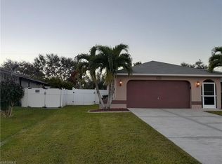 118 NE 17th Ave, Cape Coral, FL 33909