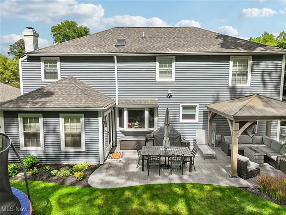 2nd image of 17625 Hampton Pl