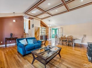 27 Mercury Ave, Colonia, NJ 07067